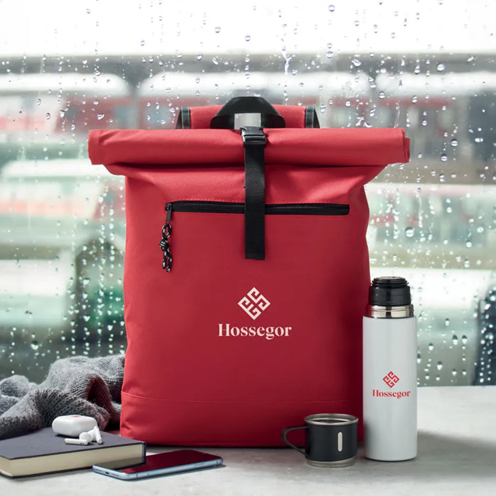 15 inch rolltop laptoprugzak rood sfeer foto met logo 192170