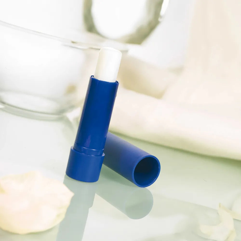 lippenbalsem zonbescherming  blauw sfeer foto  192698