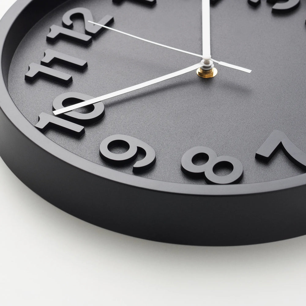 Wandklok met stil uurwerk en aluminium wijzers, Zwart - 192851