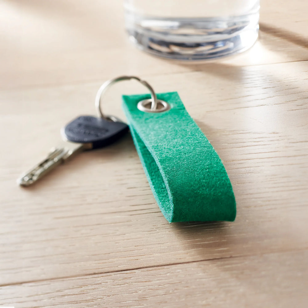rechthoekige rpet vilten sleutelhanger groen ambiant 196508