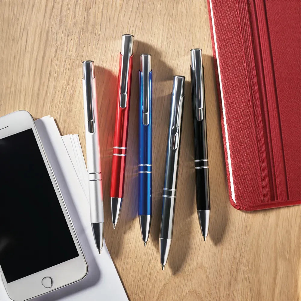 balpen met drukmechanisme  aluminium afwerking sfeerfoto 196560