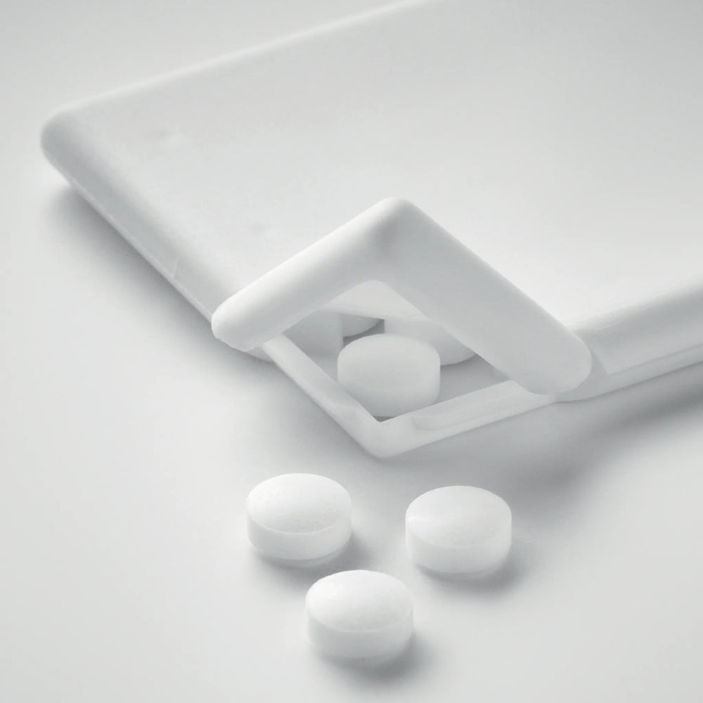 Creditcard pepermuntdispenser compact en bedrukbaar relatiegeschenk detail 196637