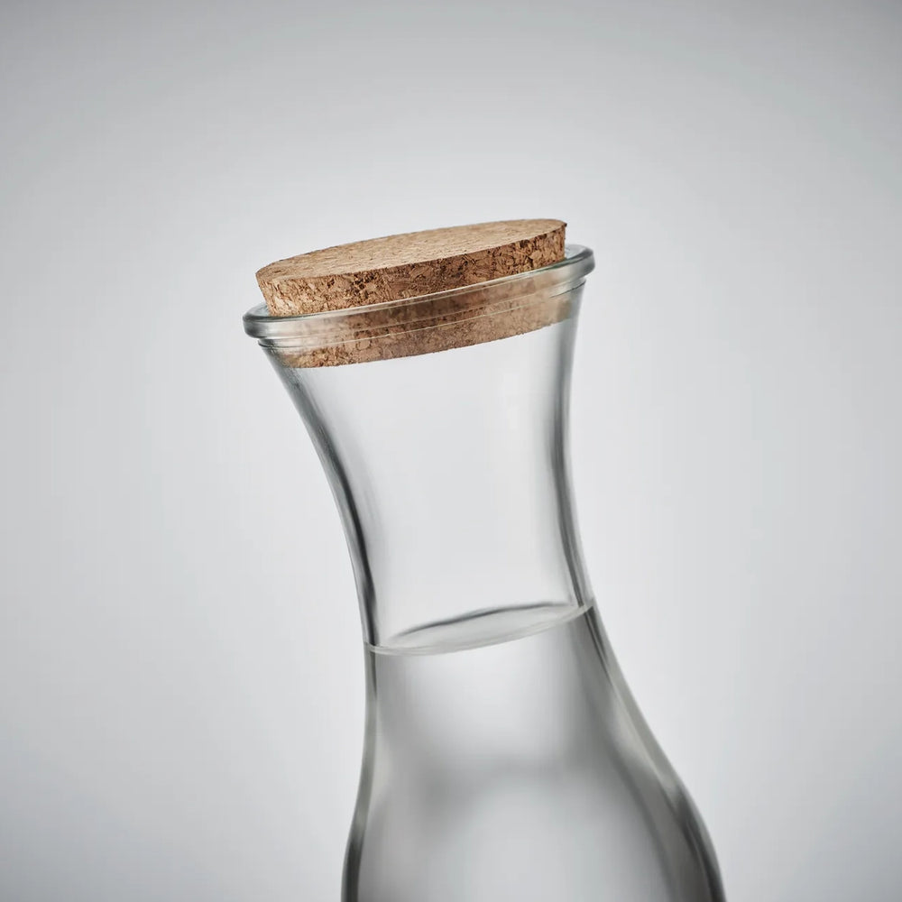 Detailfoto van karaf van gerecycled glas met kurk – artikelnummer 196655