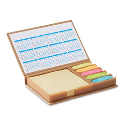 Bureauset met gerecycled memoblokje, pijlmarkers en kalender geopend, Beige - 199394
