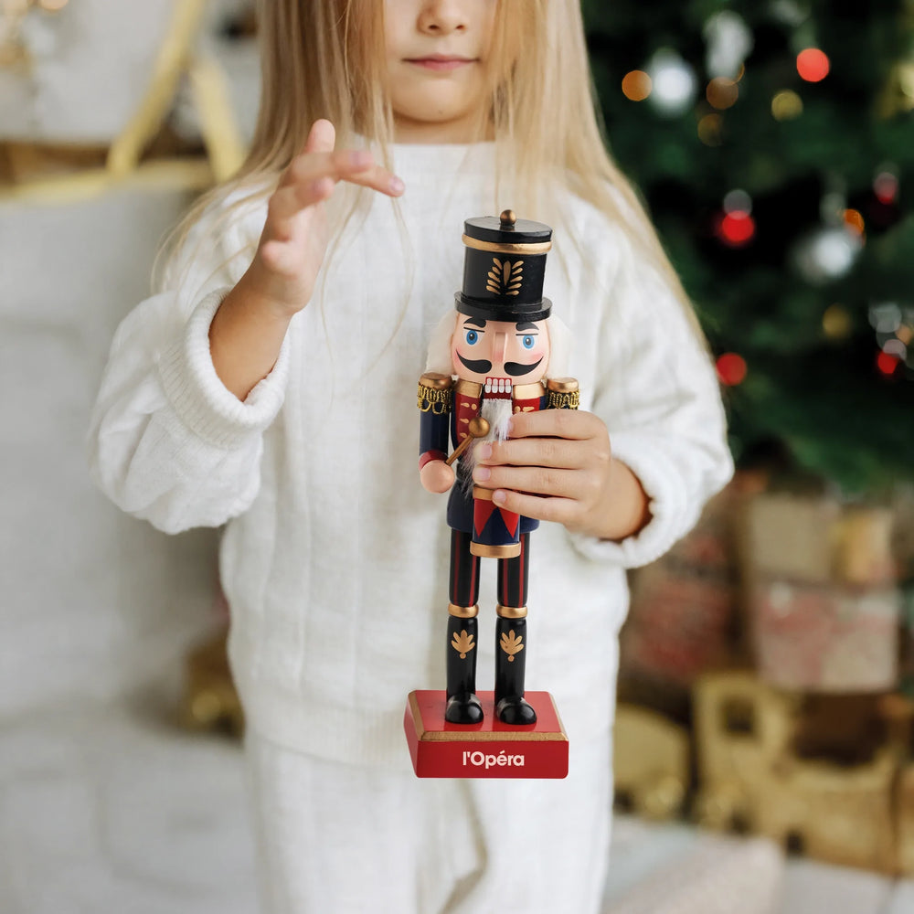 Houten kerstornament met notenkraker