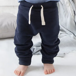 Joggingbroek voor baby's van Babybugz sfeerbeeld, Marineblauw - 24BZ33