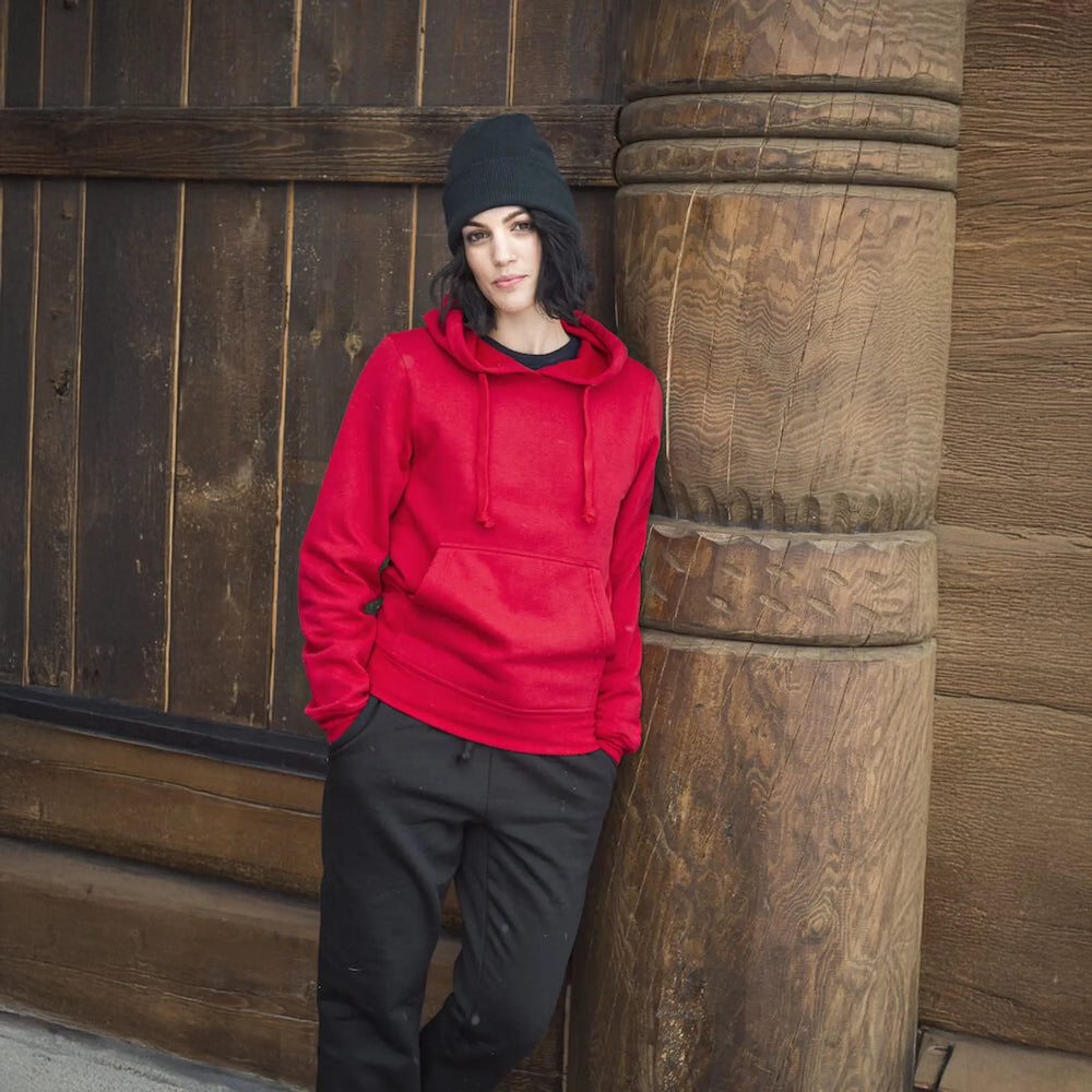 gebreide muts met omgevouwen rand zwart sfeer foto 26024128