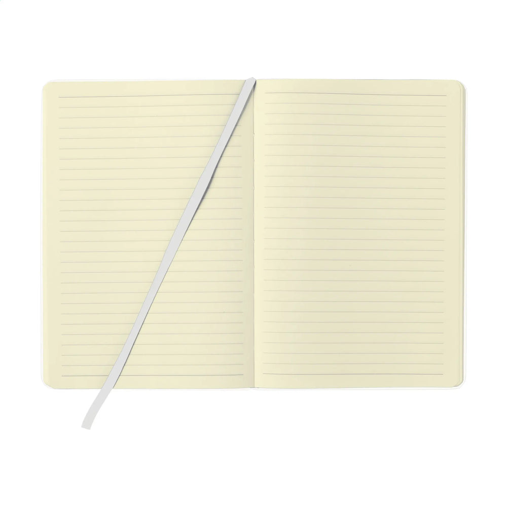 A5 notitieboekje met PU cover en elastiek, gelinieerd FSC papier opengeslagen, Crème - 311243